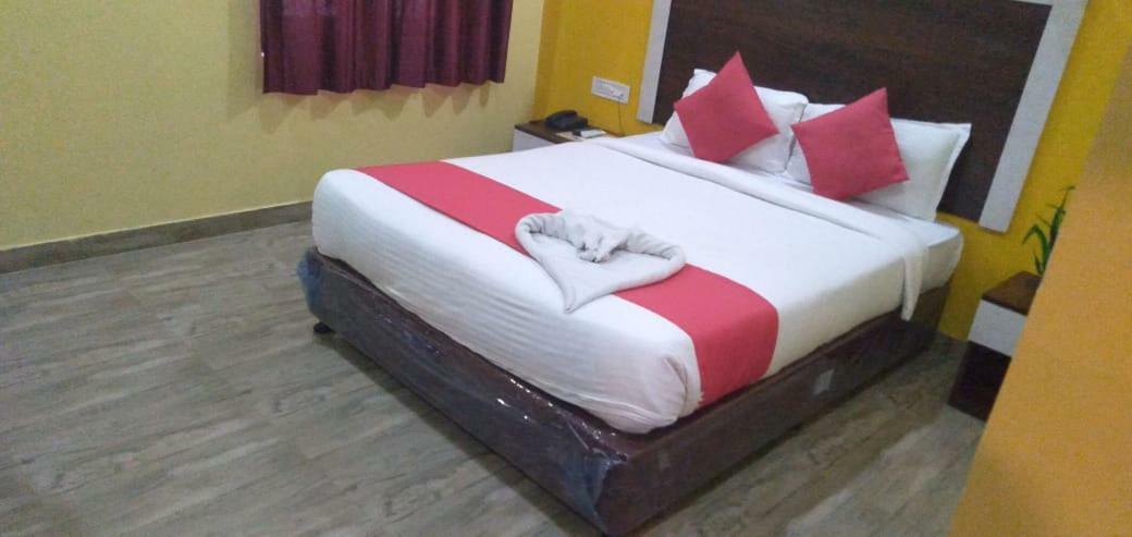 Ratna Resort Near Bhubaneswar Airport Khandagiri Kültér fotó